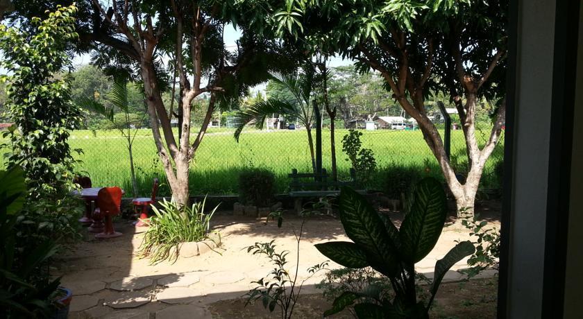Hansika Guest Inn Buttala Bagian luar foto