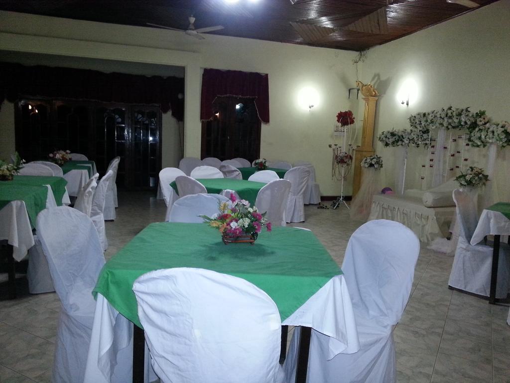 Hansika Guest Inn Buttala Bagian luar foto