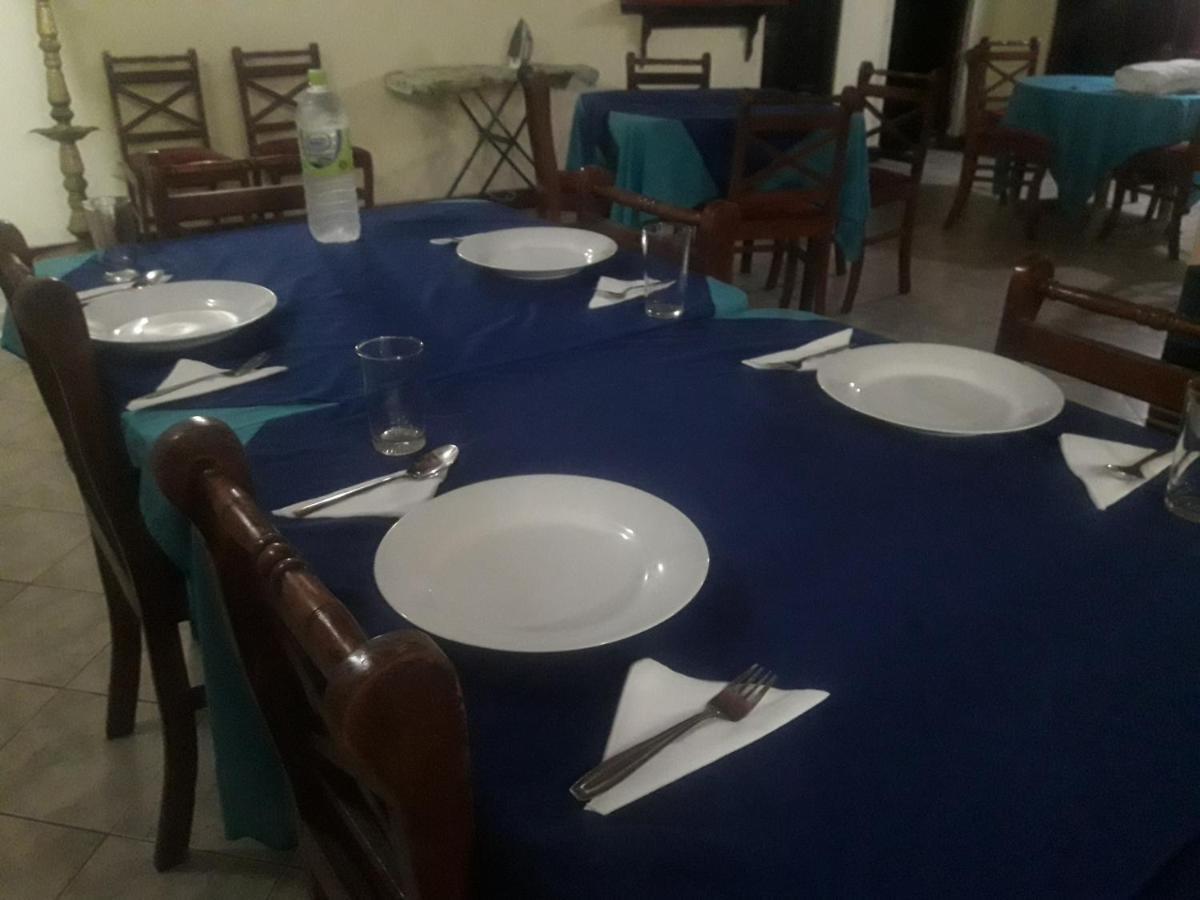 Hansika Guest Inn Buttala Bagian luar foto